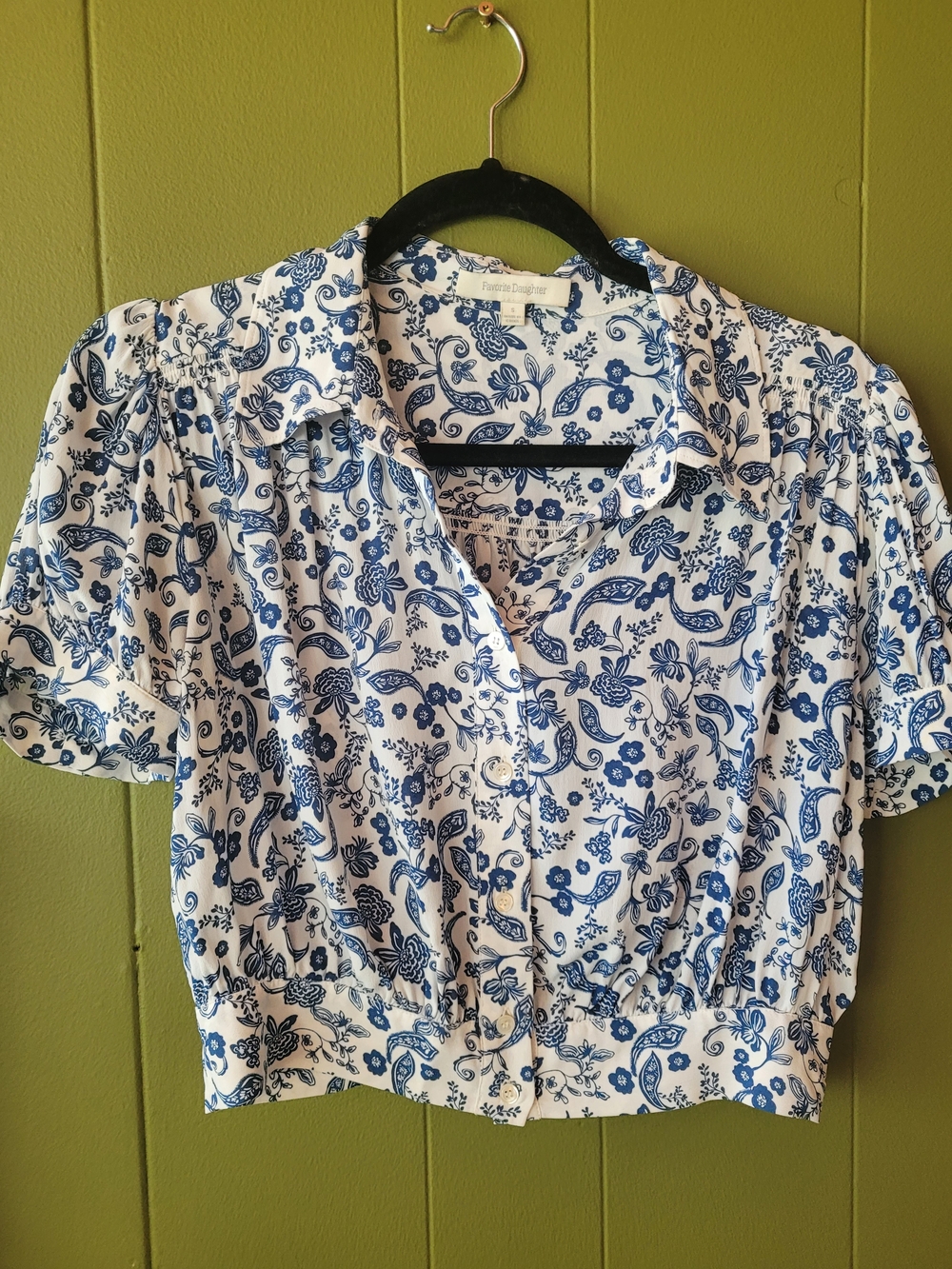 Favorite Daughter White Crop Blouse with Blue Paisley Floral